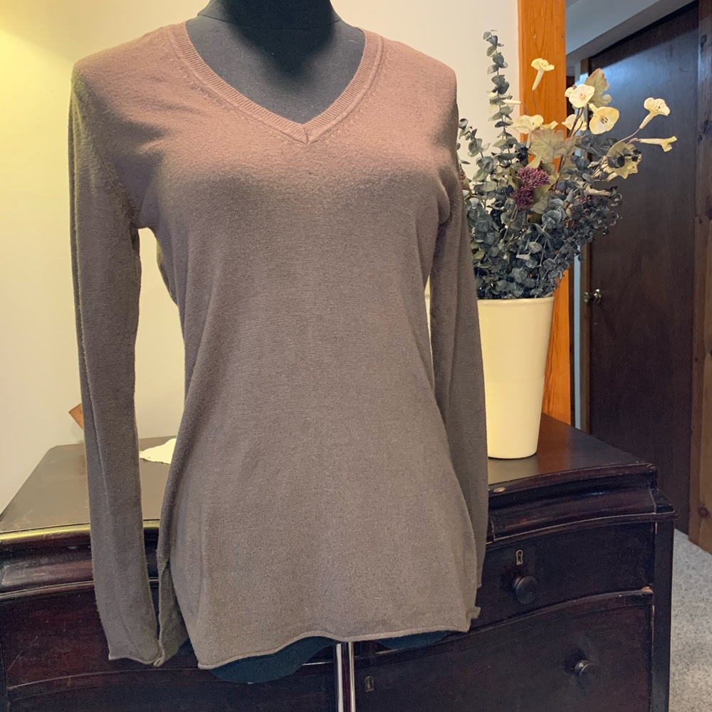 Bloom Long Sleeve sweater